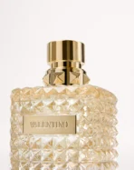 Exclusive Valentino Donna Born in Roma The Gold Eau de Parfum 100ml – Floral Fruity Gourmand Perfume for Women - Image 2