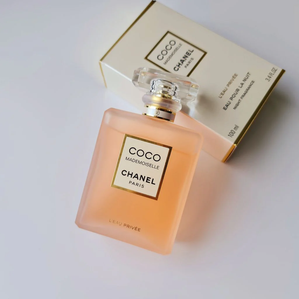 Exclusive Chanel Coco Mademoiselle L'eau Privée Eau Pour La Nuit 100ml - Image 3
